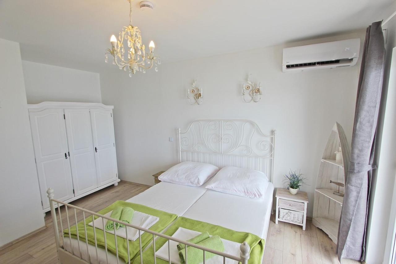Villa Danica Murter Бетина Экстерьер фото